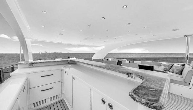 MESMERIZE yacht for sale 38