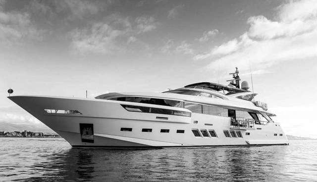 SOULMATE yacht for sale 33