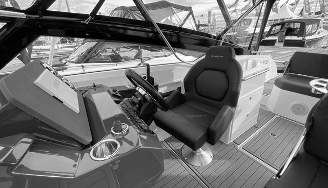 noname yacht for sale 10