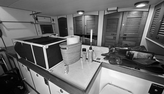 MISS STEPHANIE yacht for sale 42