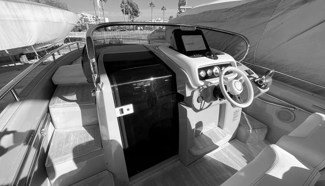 INCHA yacht for sale 7