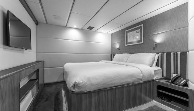 HARDHOME yacht for sale 19