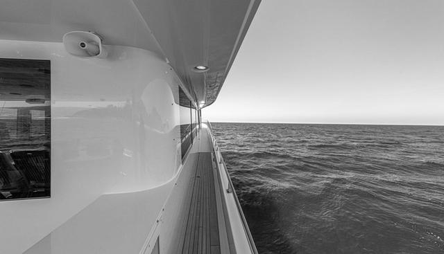CHIRON yacht for sale 25