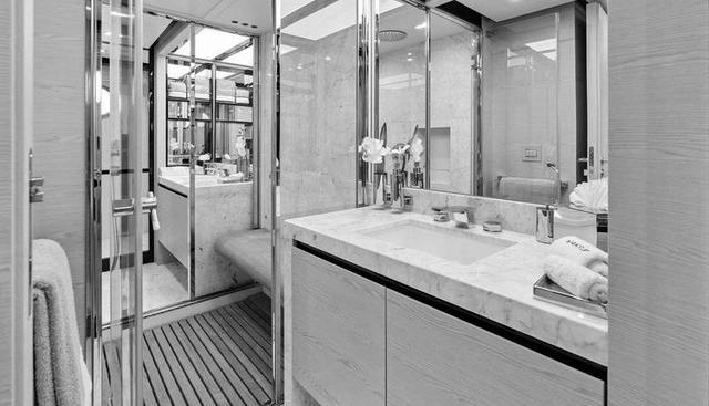 Deep Blue yacht for sale 73