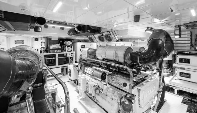 NUMARINE 40MXP yacht for sale 54