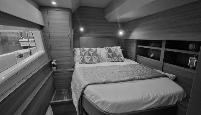 noname yacht for sale 32