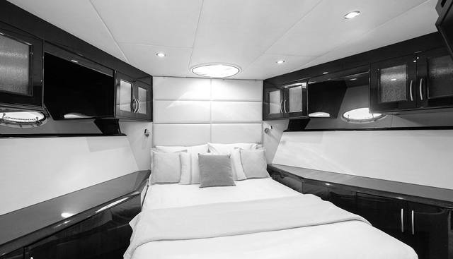 LIZZI yacht for sale 13
