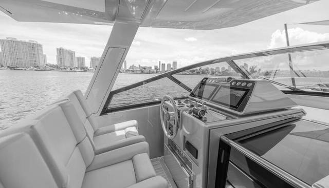 SPIN yacht for sale 20