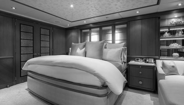 SKYFALL yacht for sale 40