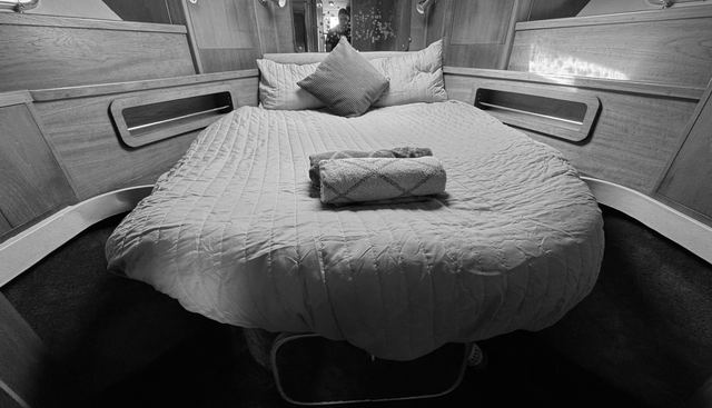 Magic Princess yacht for sale 35