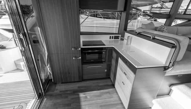 F50201 yacht for sale 19