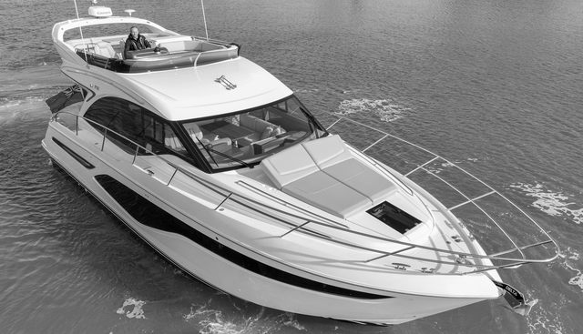 F50201 yacht for sale 12