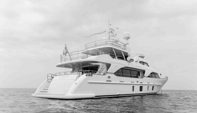 COCONUTS yacht for sale 5
