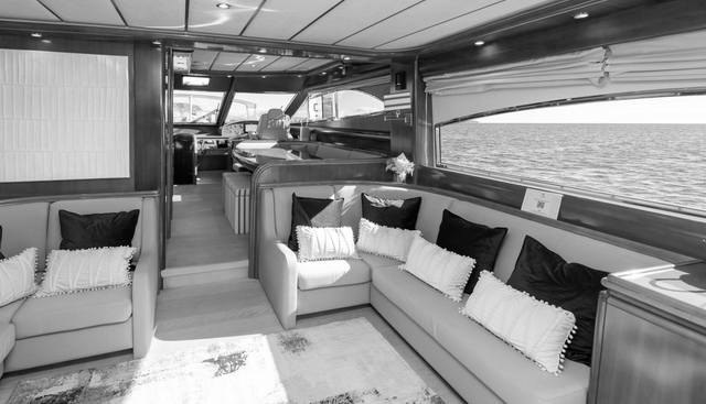 72 MILENIUM yacht for sale 24