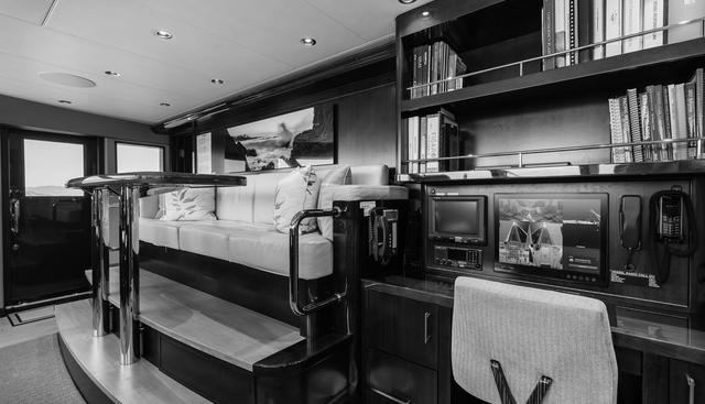 FIGARO yacht for sale 22