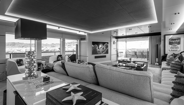 37XP-17 yacht for sale 35