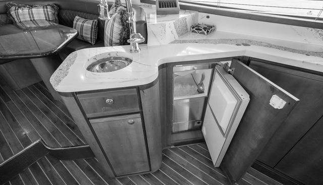 Relentless yacht for sale 39