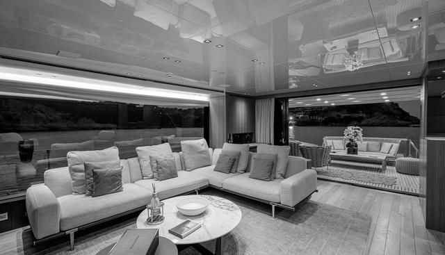 SANLORENZO SX 88 M&M yacht for sale 9