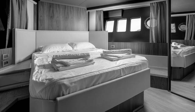 PURA VIDA yacht for sale 37