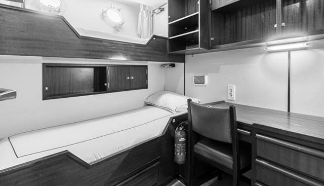 GIN TONIC yacht for sale 37