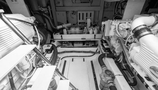 PINCH ME yacht for sale 54