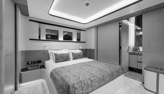 LADY LUNA yacht for sale 48