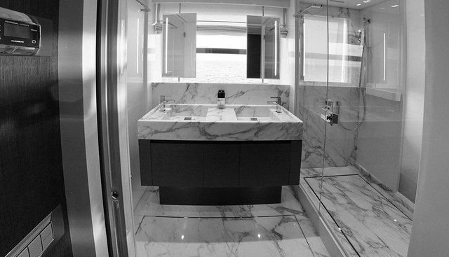 AMOUAJE yacht for sale 20