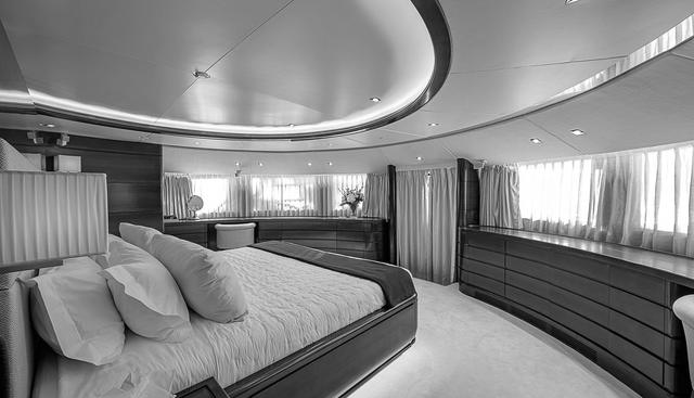 SEASCAPE V yacht for sale 37