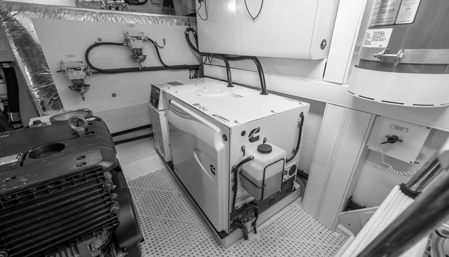 Quick Decision yacht for sale 37