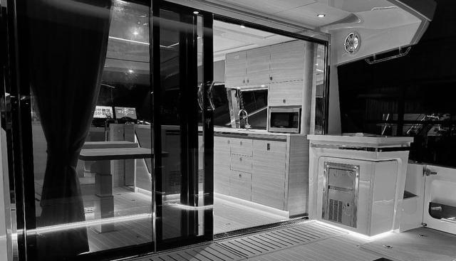 Aquila 42 Coupe yacht for sale 52