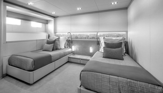 QUEEN ALLA yacht for sale 18