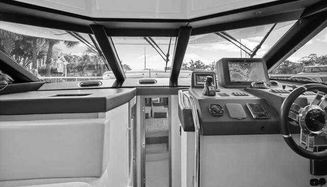 TANGERINE MOON yacht for sale 28