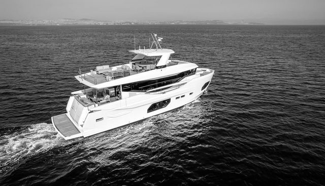 NUMARINE 22XP Hull #7 yacht for sale 5