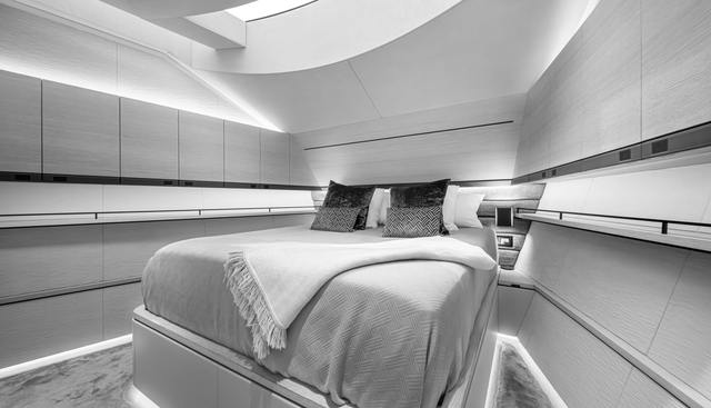 FELLOWSHIP II yacht for sale 47