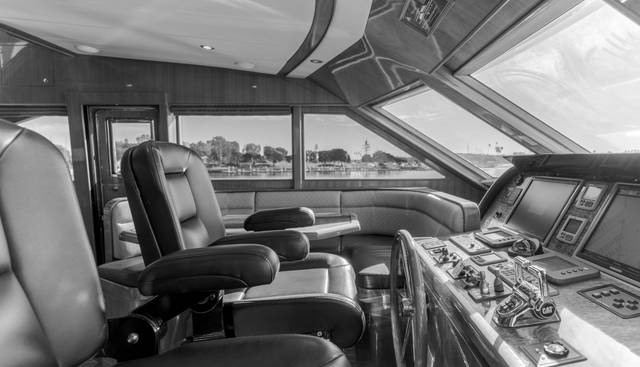 MALOU yacht for sale 20