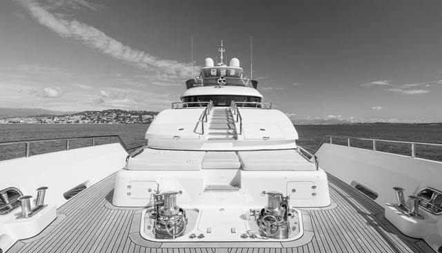 MY PARADIS yacht for sale 52
