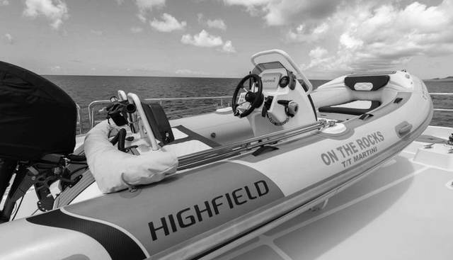 Martini yacht for sale 38