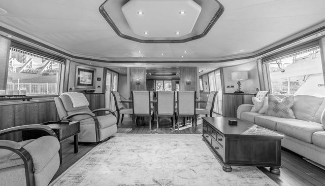 SNOWBORED yacht for sale 8
