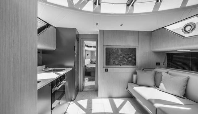 7462555 yacht for sale 13