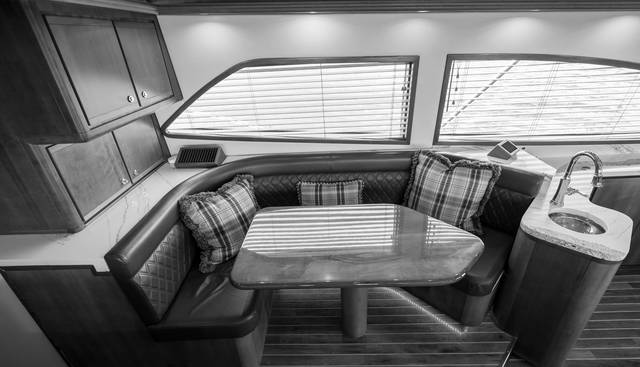 Relentless yacht for sale 40