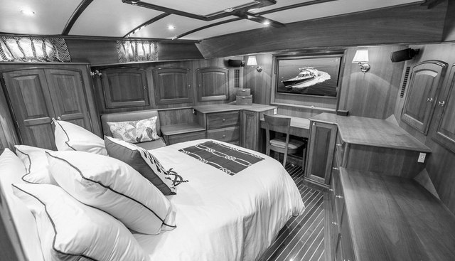 THREE ACES yacht for sale 17