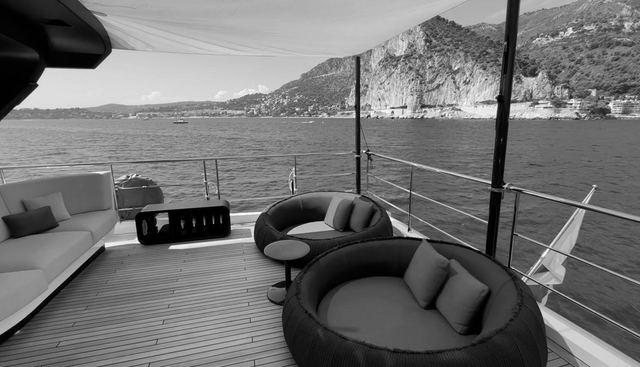 CHILLIN' yacht for sale 18