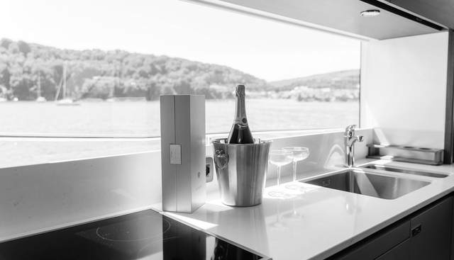 CHASE yacht for sale 13
