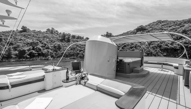 DONNA DEL MARE yacht for sale 34