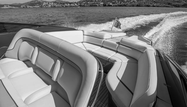 PB2333 yacht for sale 4