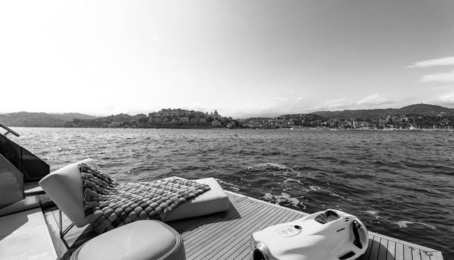 noname yacht for sale 12