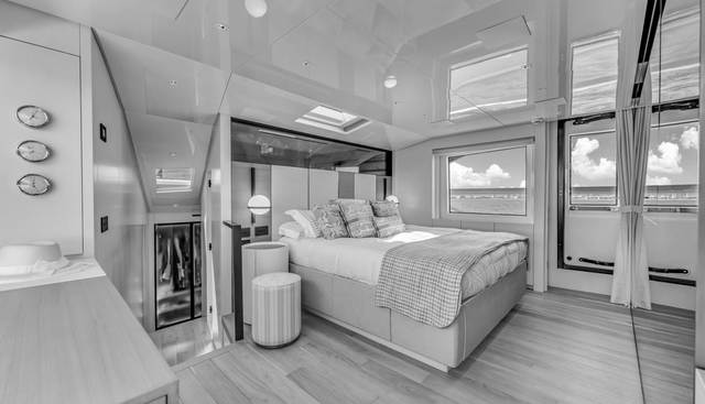 NOTYNOG yacht for sale 12