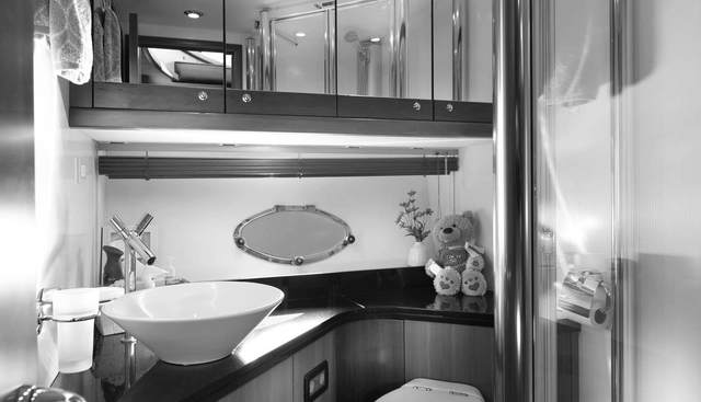 UNFORGETTABLE yacht for sale 37