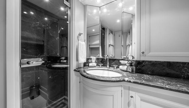 MOATIZE yacht for sale 20