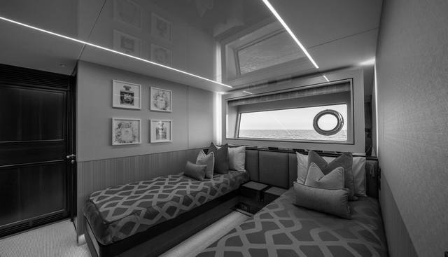 GLASAX yacht for sale 30